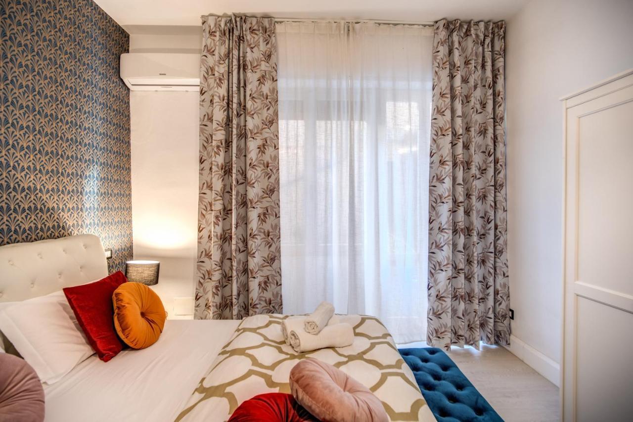 פיזה Aweshomeitaly - White Mirrors Apartment מראה חיצוני תמונה