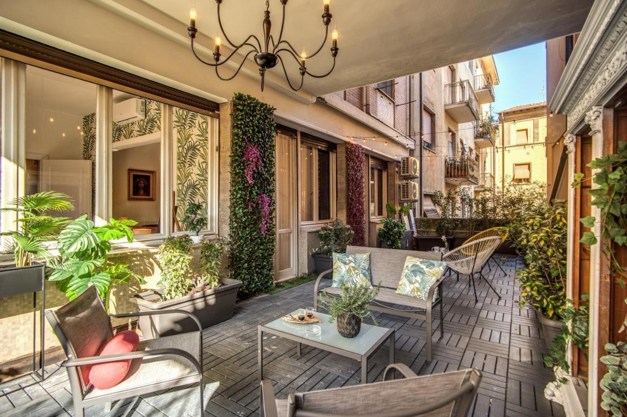 פיזה Aweshomeitaly - White Mirrors Apartment מראה חיצוני תמונה