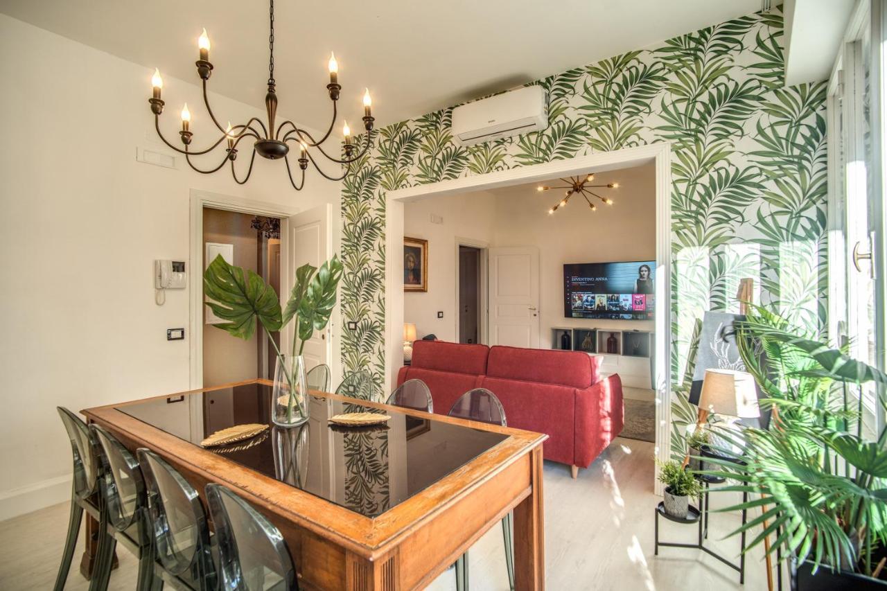 פיזה Aweshomeitaly - White Mirrors Apartment מראה חיצוני תמונה